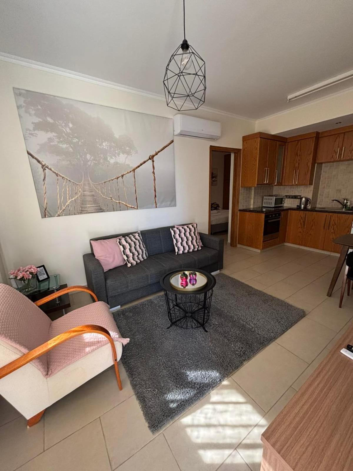 2 Bedroom Apartment, Zygos Centre Block D - By Imh Travel & Tours Paphos Kültér fotó